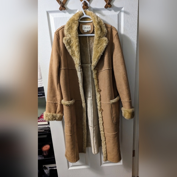 Jessica Tan Teddy Jacket with Cream Accents - Picture 9 of 14